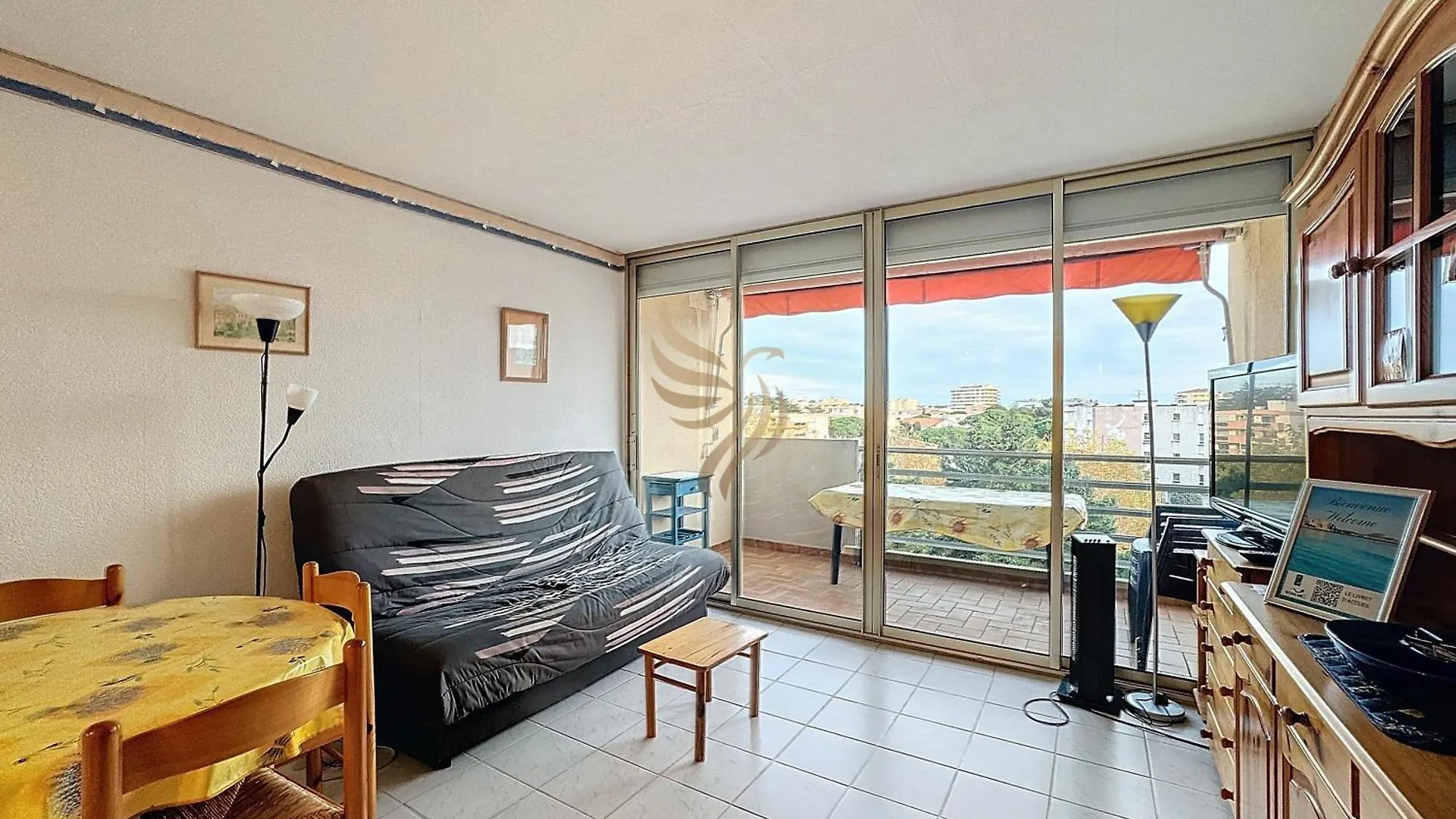 Apartment Appart - Le Saule Perche - 5 Pers - 500M Plage - Parking - Terrasses - Capitalchic Services Frejus